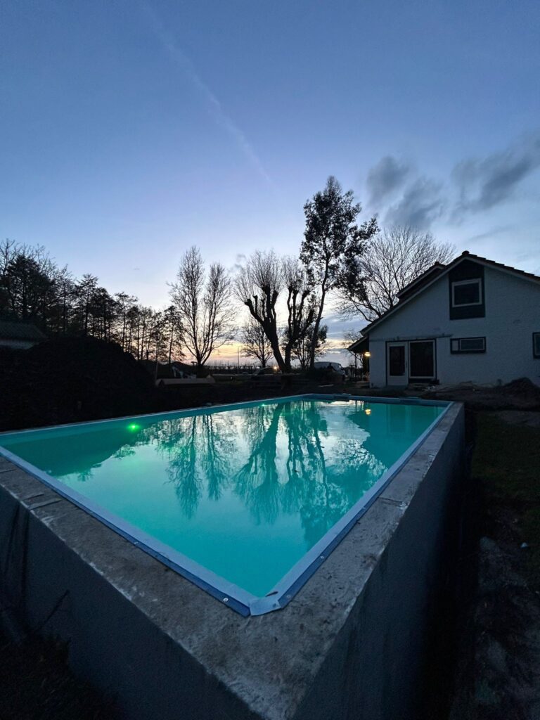 Bouwkundig zwembad in Dronten – projectfoto 2 · foto 2